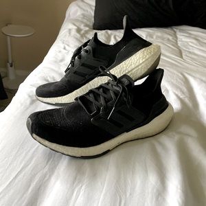 Adidas Ultraboost 21